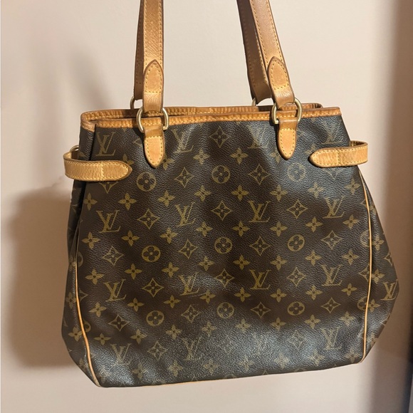 Louis Vuitton Monogram Batignolles Tote – Classic LV Canvas